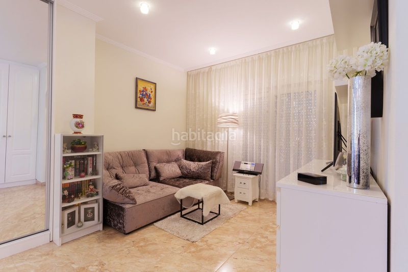 Foto 50a545f7-de8a-4680-8e8e-fedfd86b4640. Casa amb aparcament piscina a El Molino Torrevieja