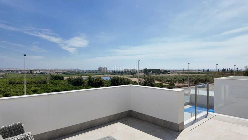 Foto 42fe94bd-dccf-45b6-9bfe-3b2fffc12dce. Casa amb piscina a El Molino Torrevieja