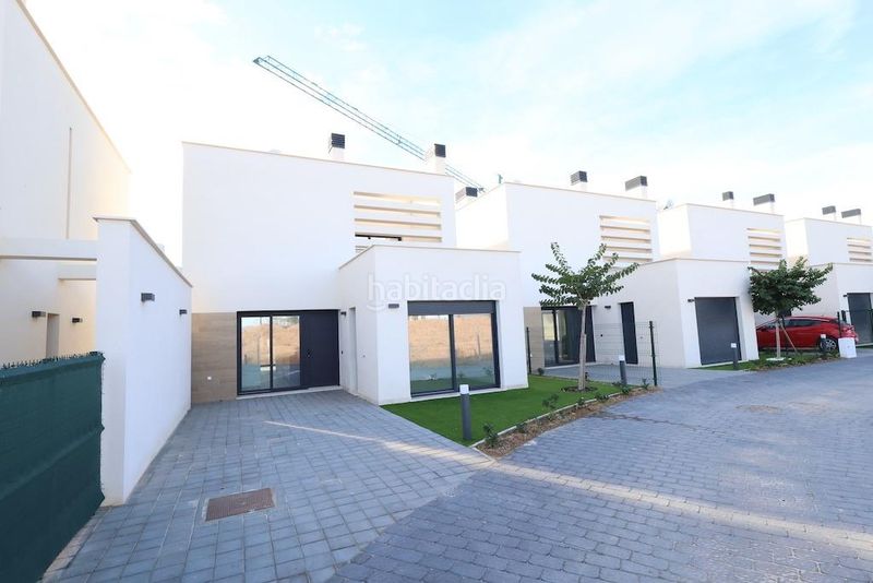 Foto 3e8086a7-ada6-429f-b671-31fc4def3f3b. Casa amb aparcament a Mar Menor golf Torre - Pacheco