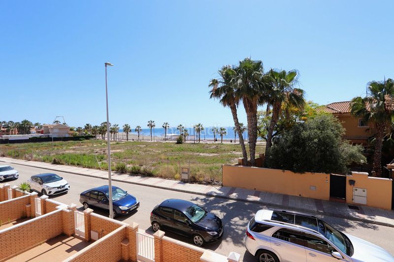 Foto 3a6e2250-7d3f-4872-9076-5d2afa86ae76. Casa amb aparcament a Centro Alcázares (Los)