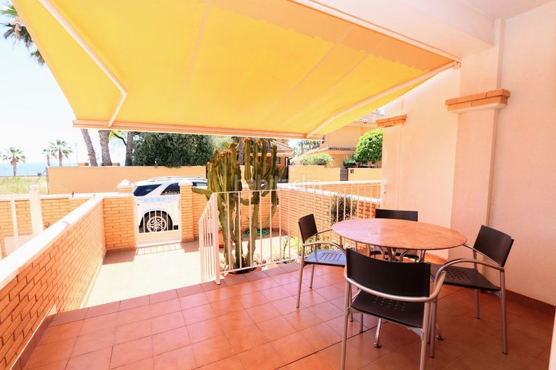 Foto d535eb23-2205-4f6c-aae8-a54792c3ce44. Casa amb aparcament a Centro Alcázares (Los)