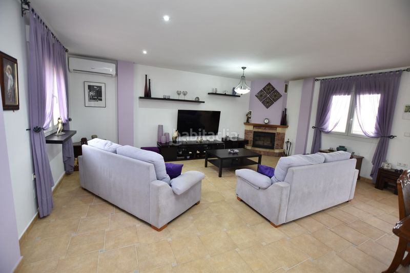 Foto a2e2e4d6-df48-4abf-8758-07ff0c4ce315. Casa a Algorfa