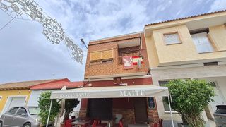 Semi detached house in Benijófar