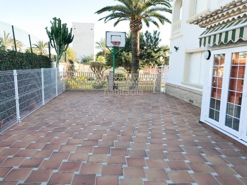 Foto 3d11cc88-3f2e-4b52-927b-23107f7c55a9. Casa a Cabo Roig Orihuela