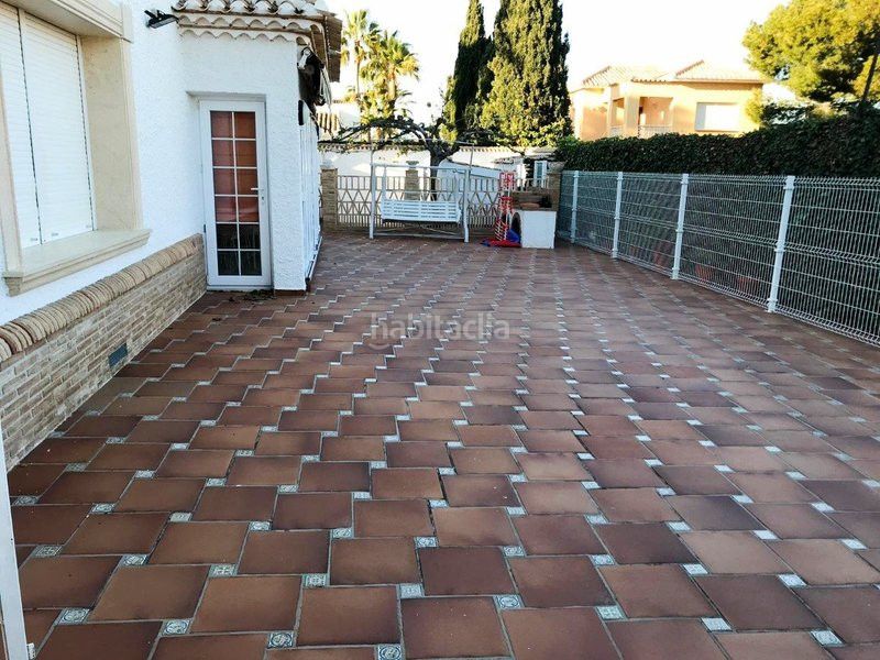 Foto bca52d61-328b-4cd3-ada2-0e59991ff607. Casa a Cabo Roig Orihuela
