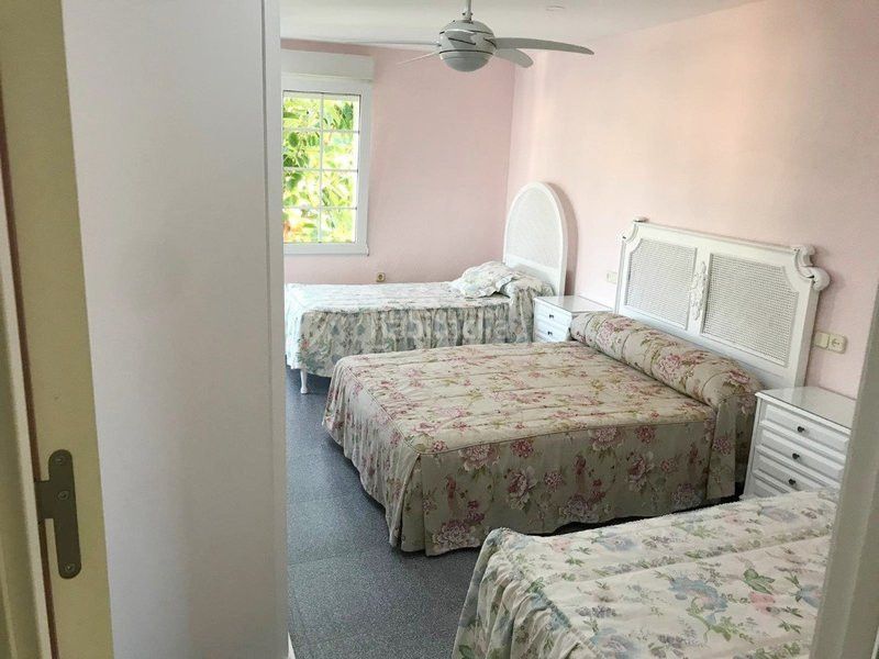 Foto e61f8239-a217-42ed-89e5-6e674fc20586. Casa a Cabo Roig Orihuela