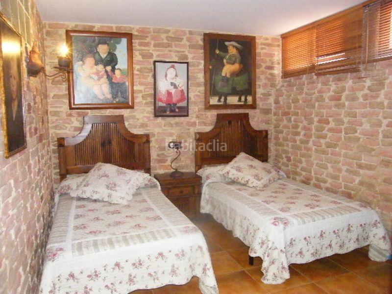 Foto 0e386781-9c65-4520-ad25-aaea03485766. Casa adossada a Daya Nueva