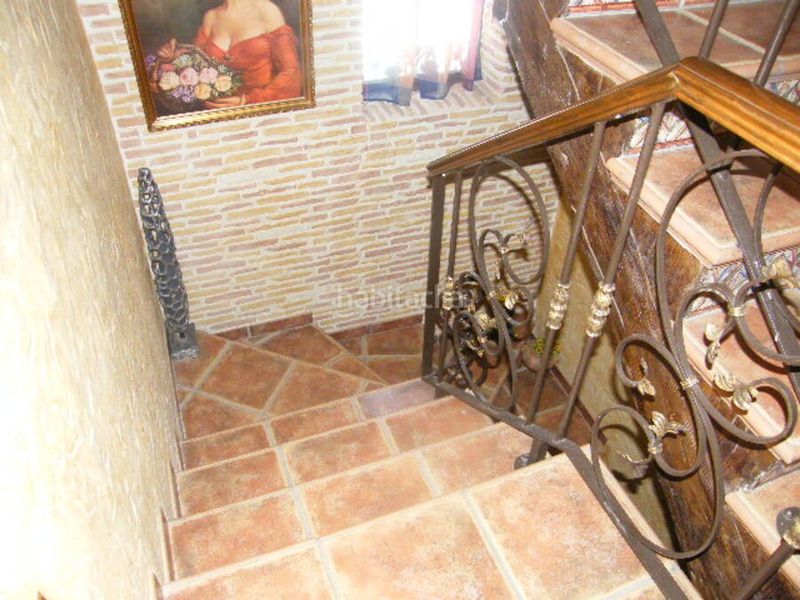 Foto 2fc216d1-3826-43cd-84fe-b8d1eafd7c31. Casa adossada a Daya Nueva