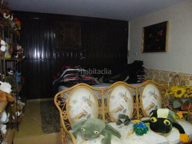 Foto 6d3883b2-4cdb-4b9c-b886-5299dc0258f8. Casa adossada a Daya Nueva