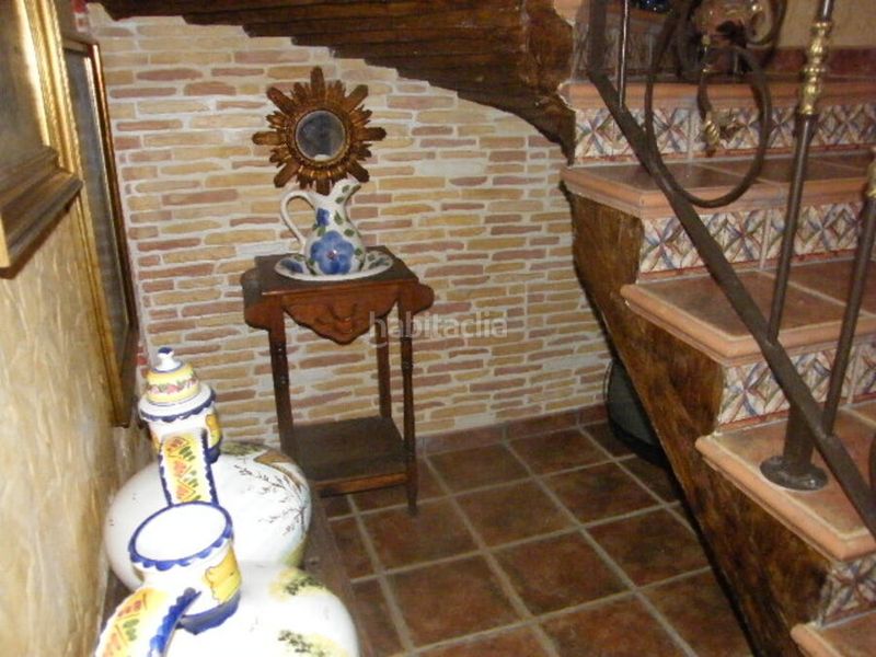 Foto 844bbe0c-fb18-4c32-b809-03f2c8d5d4f7. Casa adossada a Daya Nueva