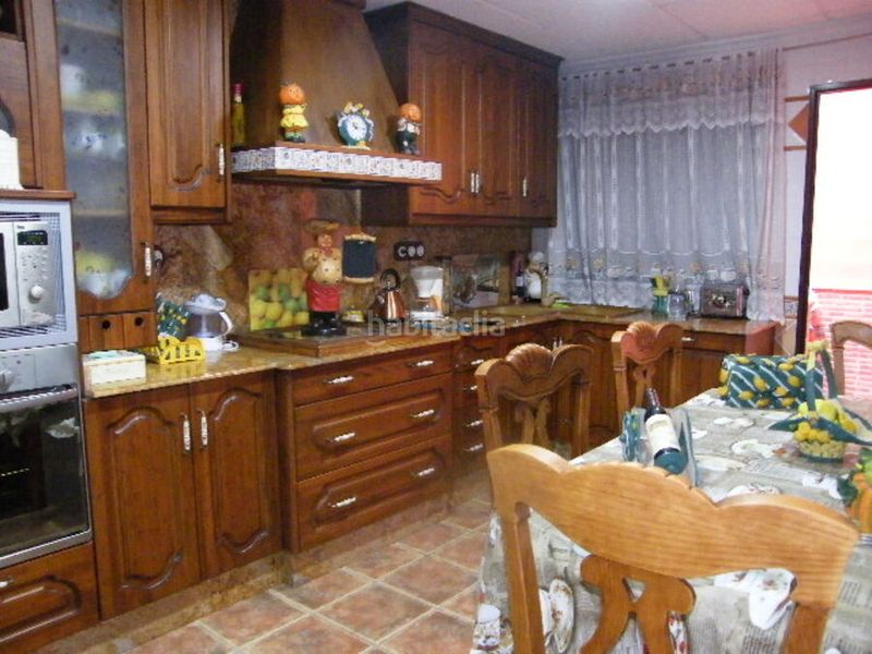 Foto 924b2651-68e2-4761-9712-8b59479ce529. Casa adossada a Daya Nueva