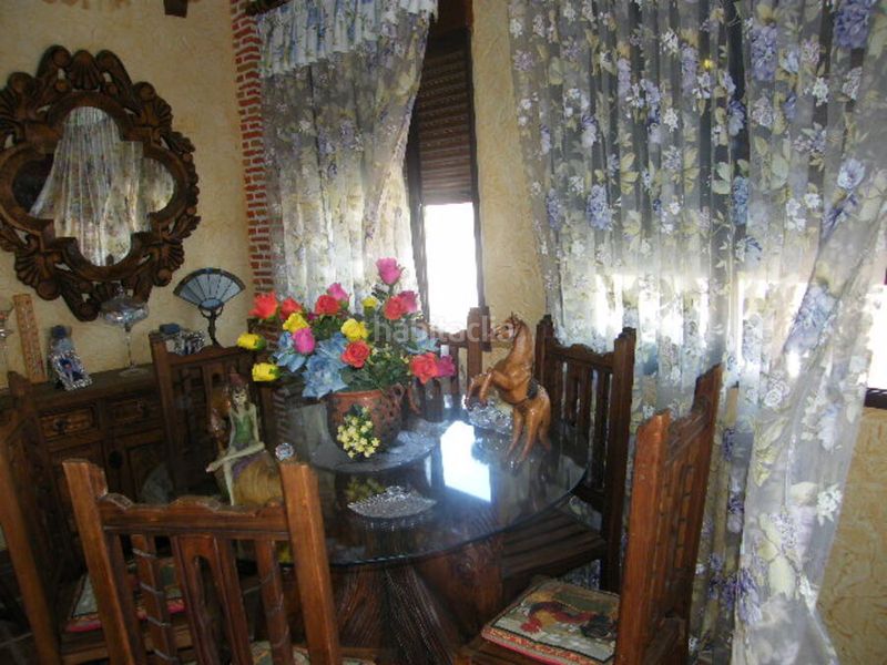 Foto ab65d89c-6c13-4b3e-bd93-6079dd7cd327. Casa adossada a Daya Nueva
