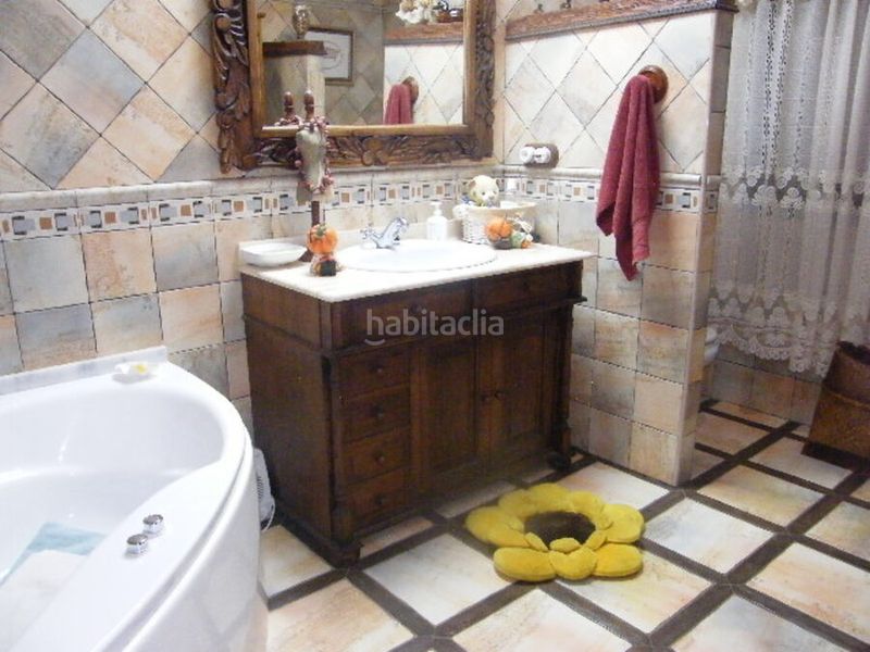 Foto c68ecd10-84ff-4655-9c41-0265ad0ae254. Casa adossada a Daya Nueva