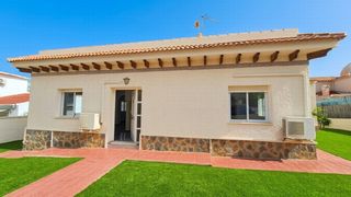 House in Villamartín-Las Filipinas