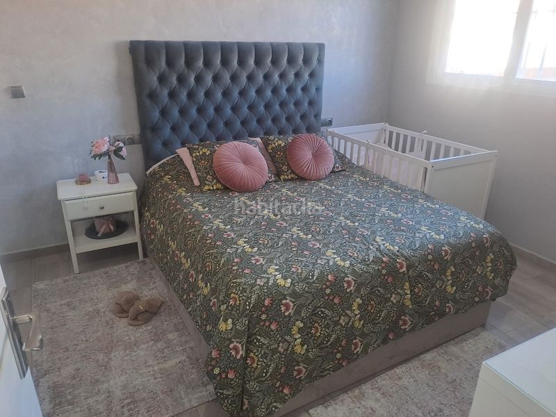 Foto a52e26d6-7ed2-47a6-bd28-0a1455fad044. Casa adossada a Almoradí