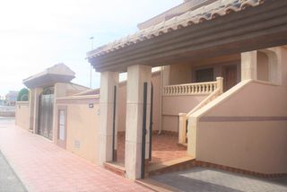 Casa adosada en Punta Prima