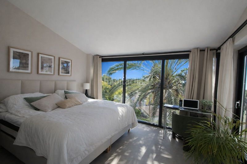 Foto 109d96d7-2a0c-465d-aa7b-32a66e7e8f0f. Casa a Elviria Marbella