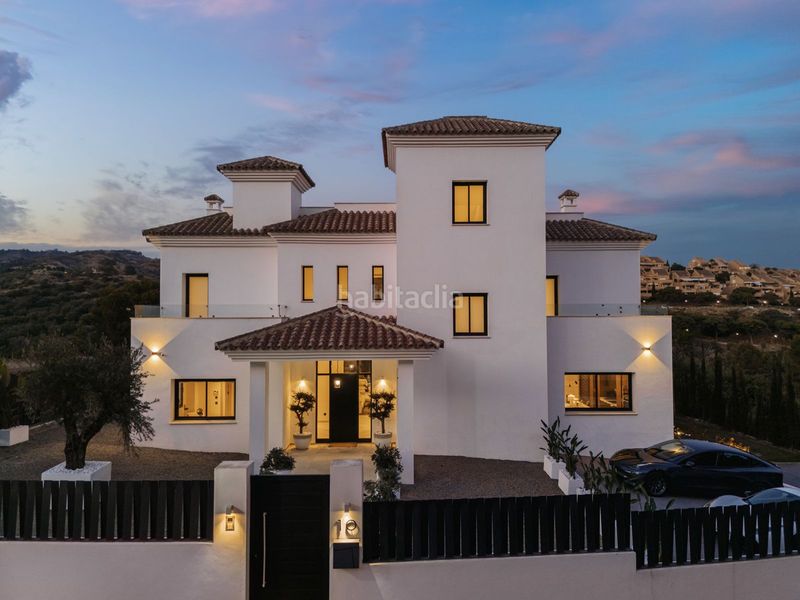 Foto d1f482d6-1f0f-4d1a-abea-2701d7a3c95f. Casa a Elviria Marbella