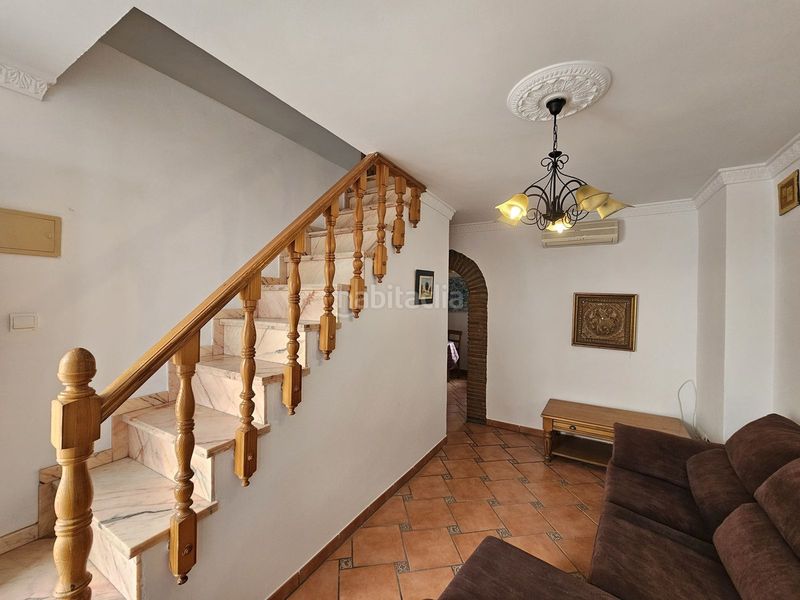 Foto 0c764077-6bbc-4d01-a8bd-0350bc053c5d. Casa adossada a Manilva pueblo Manilva