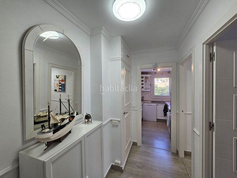 Foto 734e83bd-0f14-40f6-8d11-3fd300c3d013. Apartament amb aparcament a La Duquesa Manilva