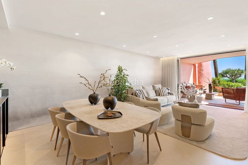 Foto 2fc96a54-e1d6-4e67-8040-bc48c6262aa5. Apartament amb aparcament a Zona Calvario Estepona