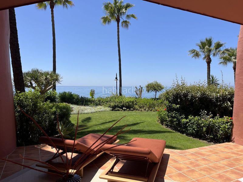 Foto f1e2e671-cc00-4689-a3e7-fc2da6e0bbf9. Apartament amb aparcament a Zona Calvario Estepona