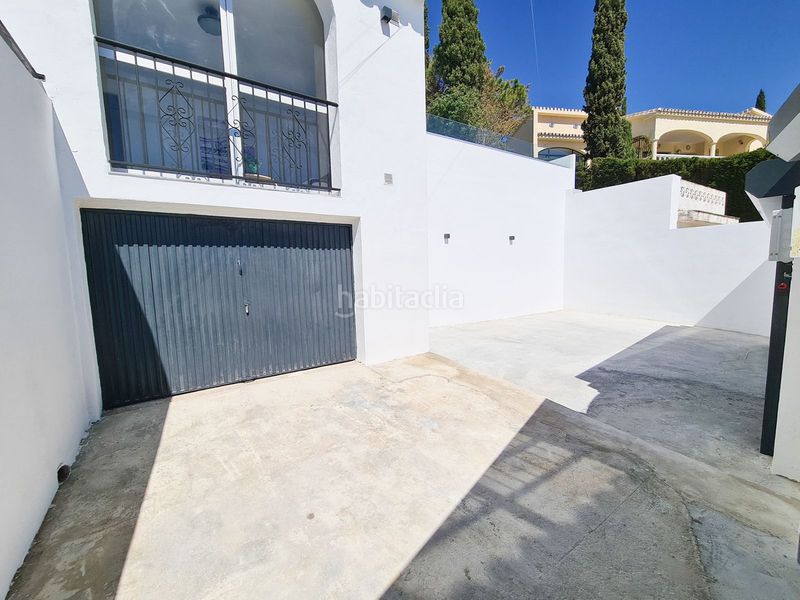 Foto e8e0589b-998f-42a0-97f0-b44146bed6c2. Casa amb aparcament a la cala Mijas Mijas