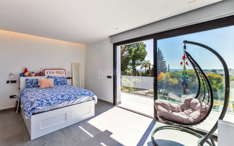 Foto 457f31e3-fd86-4687-bfc7-680891bf32ee. Casa a Parque Central Estepona