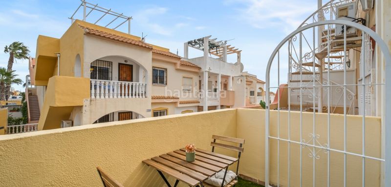 Foto 1954f0f3-9d16-4069-a1e3-c6678769f30e. Casa adossada a La Florida Orihuela