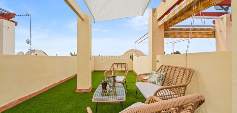 Foto b9720e5a-6aa8-4c34-bcfb-e519a75318a8. Casa adossada a La Florida Orihuela