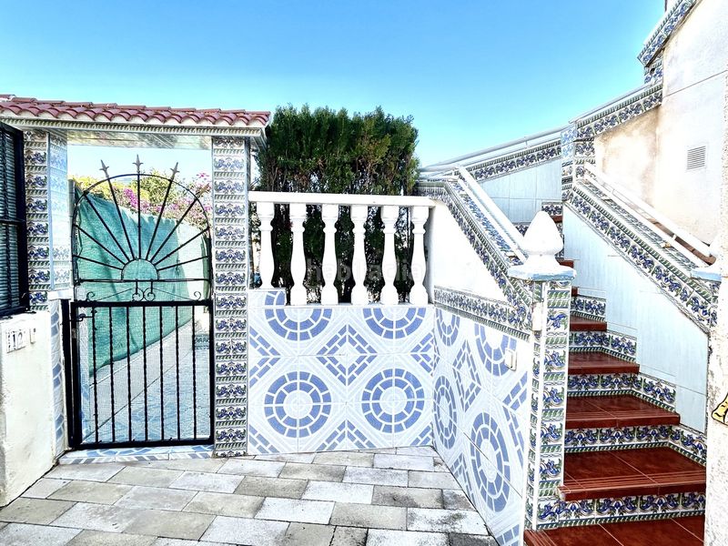 Foto a20a740c-2c01-456d-8172-2734f6611c7b. Àtic amb aparcament a Playa Flamenca Orihuela