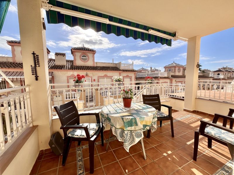 Foto 8c45f038-f769-4631-8be3-1ca79f949dff. Apartament amb aparcament a Playa Flamenca Orihuela