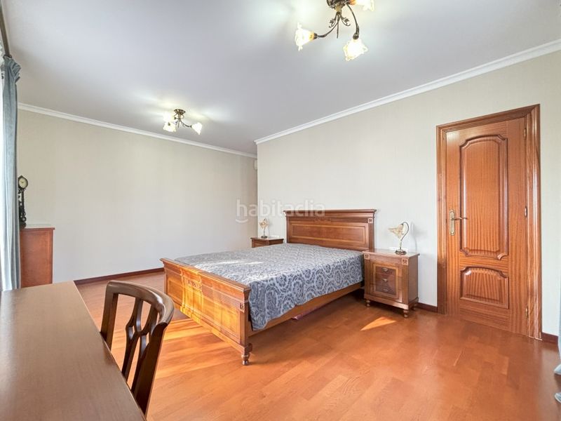 Foto 05e82c2c-c978-46b8-bf40-b0ed716b35a0. Casa amb piscina a Rojales