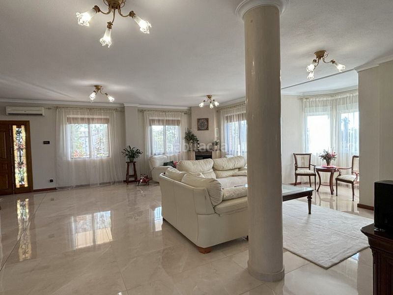 Foto 5c0e614d-e139-4466-8b61-644704874dd9. Casa amb piscina a Rojales