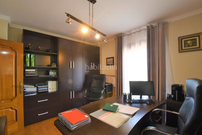 Foto eed642f8-32c3-4977-9ada-d83cce2e3cbd. Casa amb piscina a Rojales