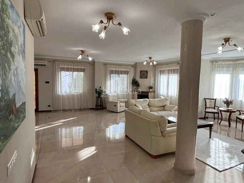 Foto 6394aa6f-5775-4476-a940-e99c3f83c11c. Casa amb piscina a Rojales