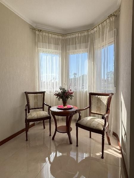 Foto f2d9c869-27a6-49b6-878e-fd94c2690f2d. Casa amb piscina a Rojales