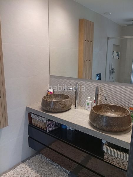 Foto b3f9a144-d91d-49c8-a0b7-3cc2ac126496. Casa amb piscina a Algorfa