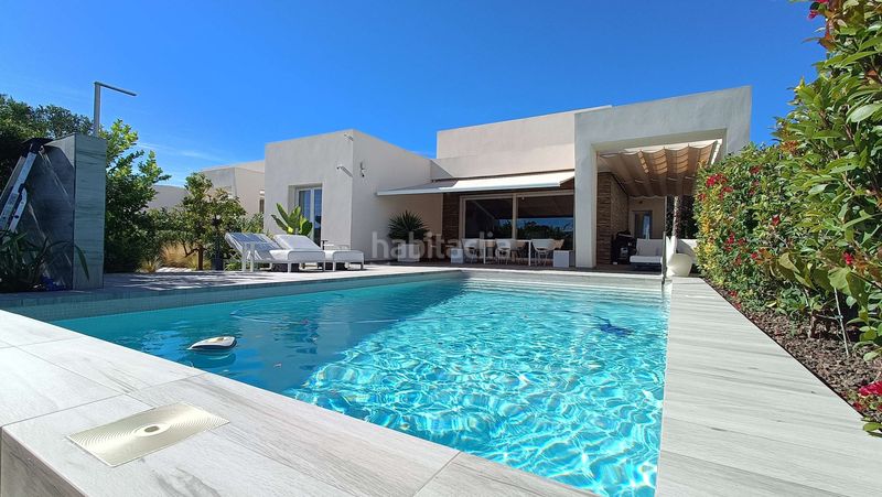 Foto 95f8fd4b-7457-470c-ab8b-4c7df5491356. Casa amb piscina a Algorfa