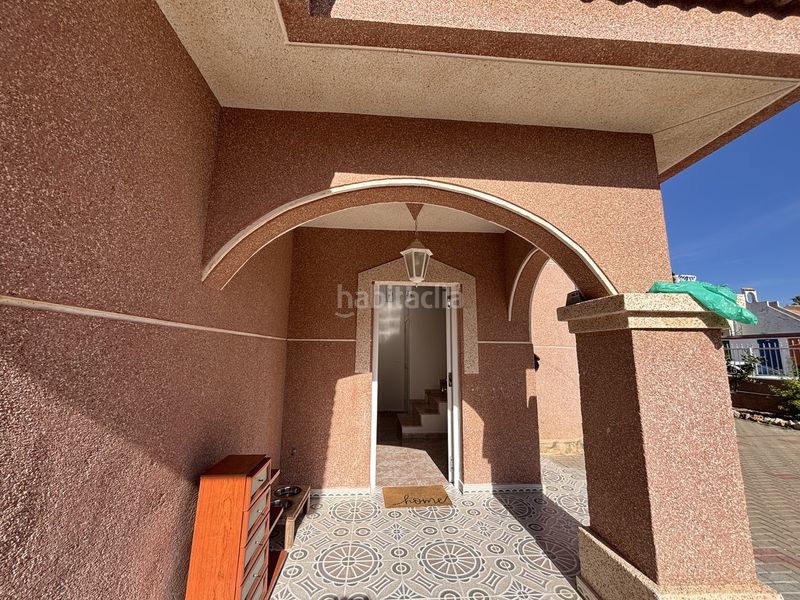 Foto 2795103e-abf7-48d7-9a83-723625ea24d8. Casa amb aparcament a Benijófar