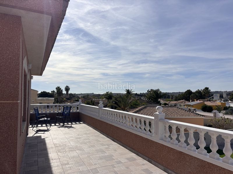 Foto 480904b9-4236-455c-aebf-640282a4ab92. Casa amb aparcament a Benijófar