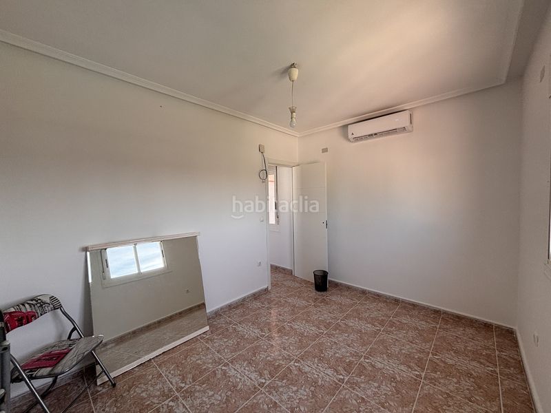 Foto 7ab4bbe0-ed77-4450-9d65-74ad9ef44cd8. Casa amb aparcament a Benijófar