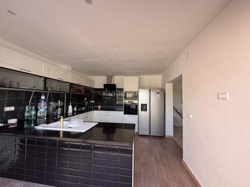 Foto 9f897e3f-078f-4e67-af82-b069371b1d64. Casa amb aparcament a Benijófar