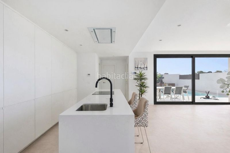 Foto 96e850f2-41b0-442e-9491-2497bb3ab03b. Casa en Centro Alcázares (Los)