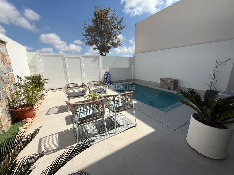 Foto 571de293-3928-49ac-aafd-5925e7a3447c. Casa amb piscina a Balsicas Torre - Pacheco