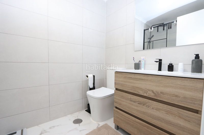 Foto 97ce3e38-703a-464b-86c2-e14358c480e1. Apartament amb aparcament piscina a El Molino Torrevieja