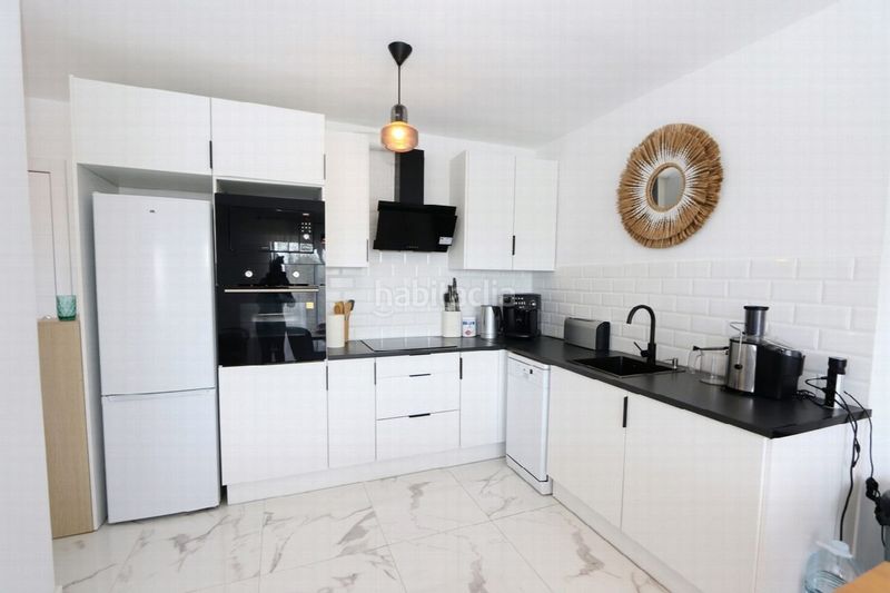 Foto 75b6c7fe-ee38-4d6e-8e94-c28332100244. Apartament amb aparcament a Punta Prima Orihuela