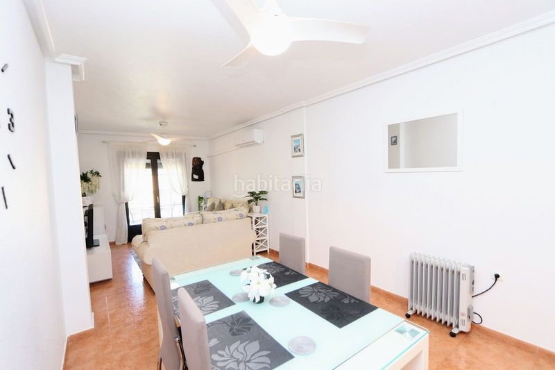 Foto 46ba42cb-03ad-4d6e-92f4-9904519fee45. Apartament amb aparcament a Centro Alcázares (Los)