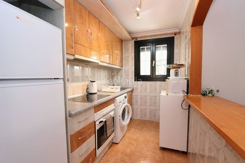 Foto 6438ce4c-97e2-4e34-9b1a-bf49e67b8c86. Apartament amb aparcament a Centro Alcázares (Los)