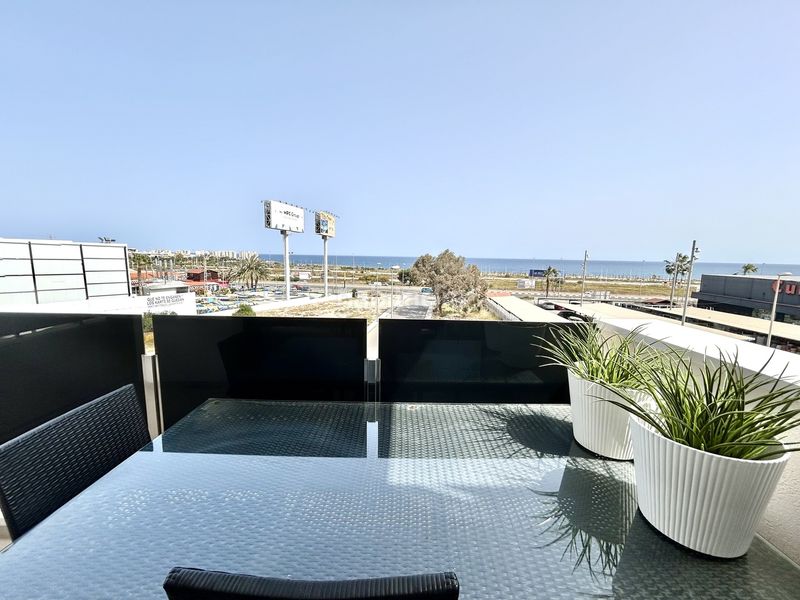 Foto 1aac752f-a3ae-40ce-a3e2-e81c7f0e909c. Apartament amb aparcament a Playa Flamenca Orihuela